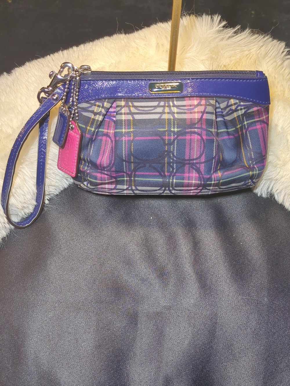 Coach Poppy Navy Blue Tartan Plaid Pleaded Wristlet W/ 2 Hang Tags Now Only $60